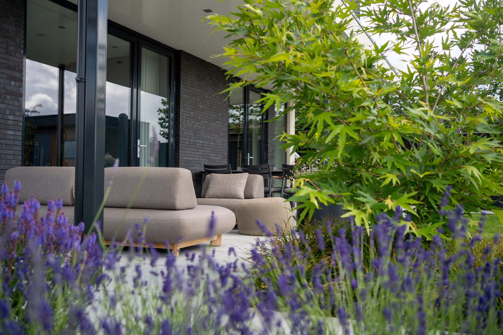Tuinontwerp in Friesland Borek loungebank